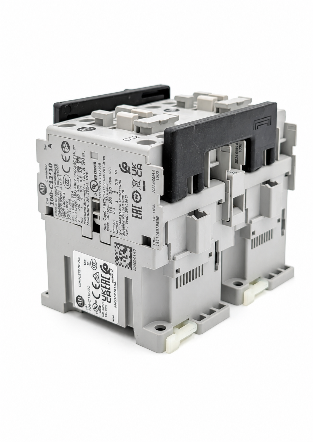 Allen-Bradley 104-C12D22 IEC 12 A  Reversing Contactor 110V 50 Hz/120V